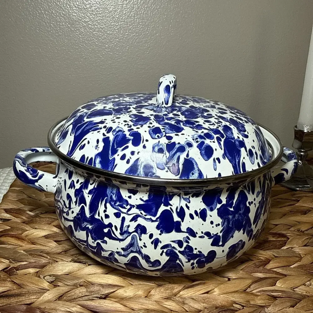 Golden Rabbit Blue White Spongeware Enamelware Covered Casserole Pot With Lid